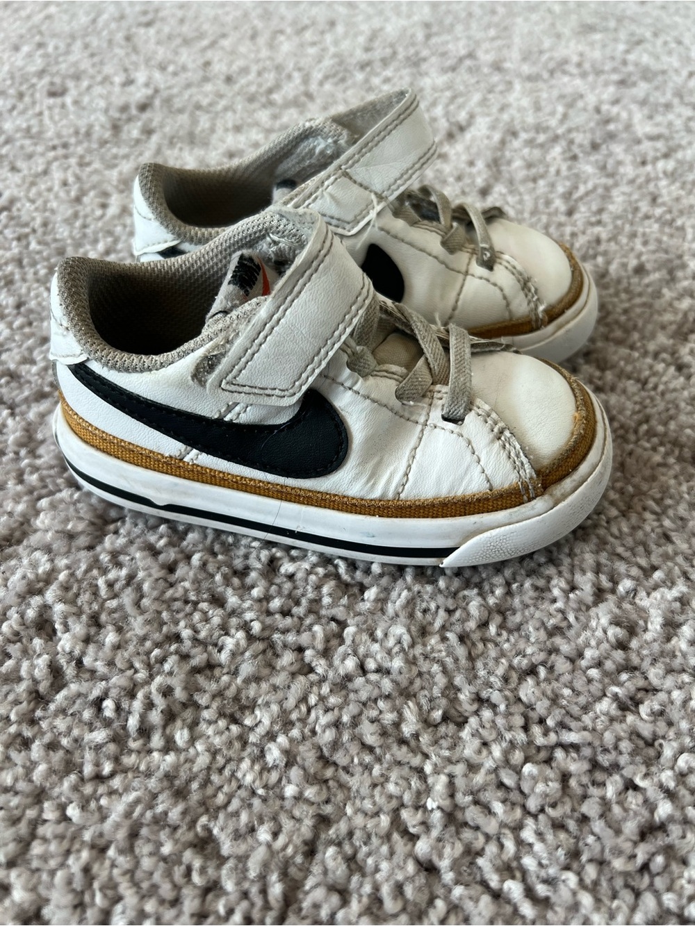Nike Kids White Blazers